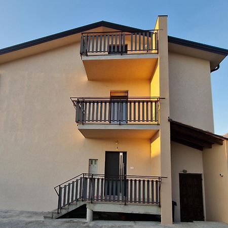 Apartma-Sobe Lejla Vipava Exteriör bild