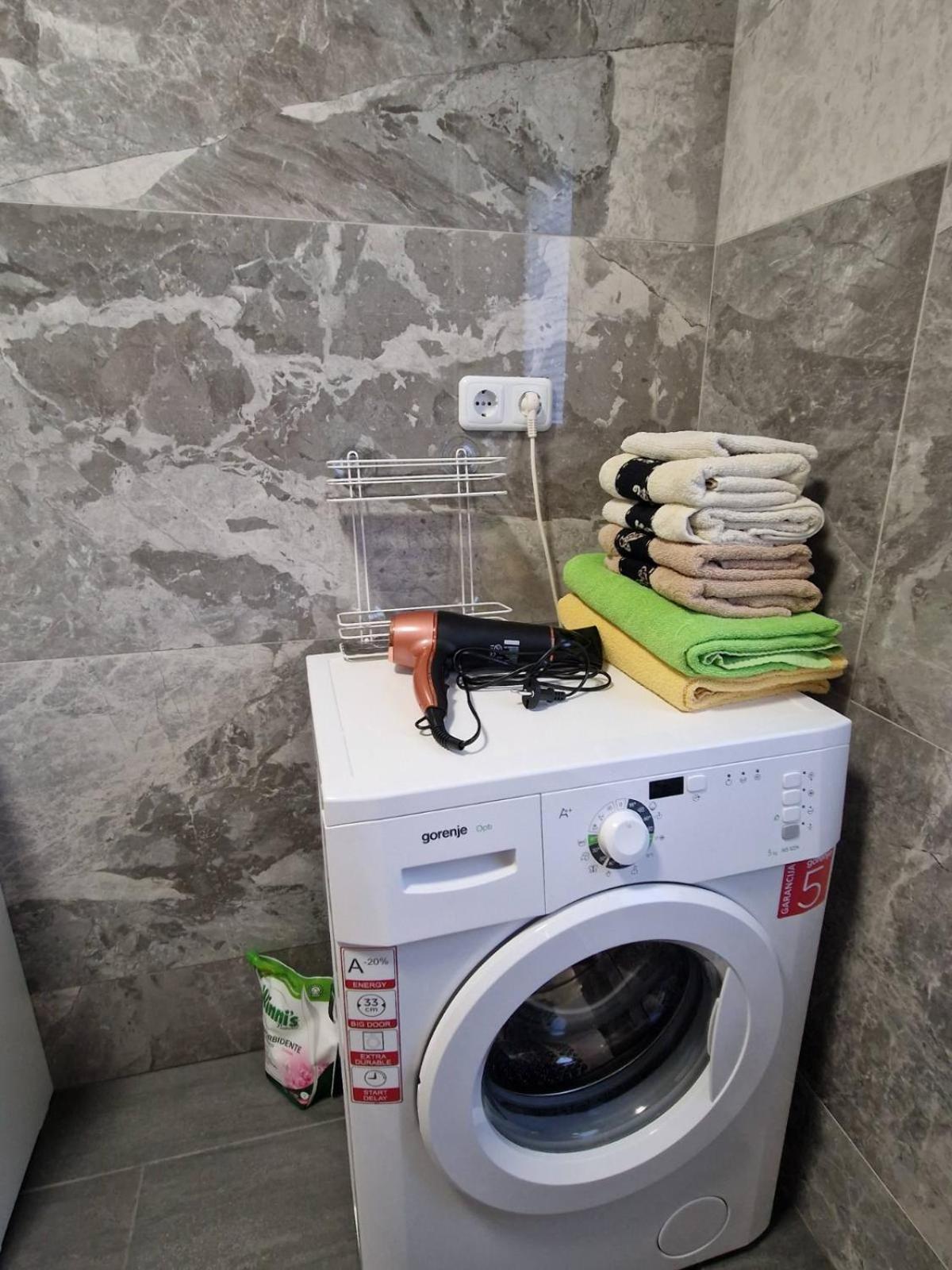 Apartma-Sobe Lejla Vipava Exteriör bild