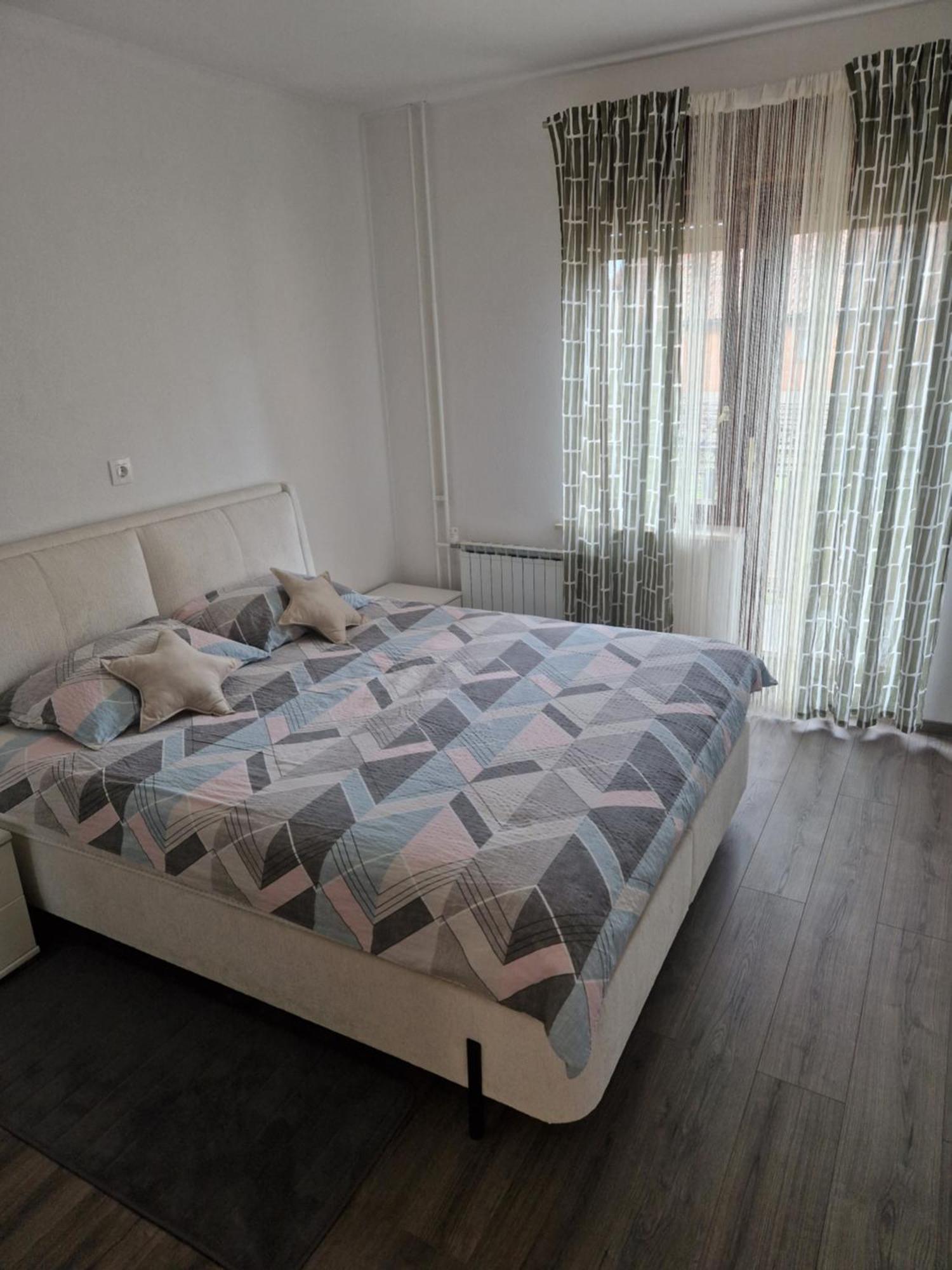 Apartma-Sobe Lejla Vipava Exteriör bild